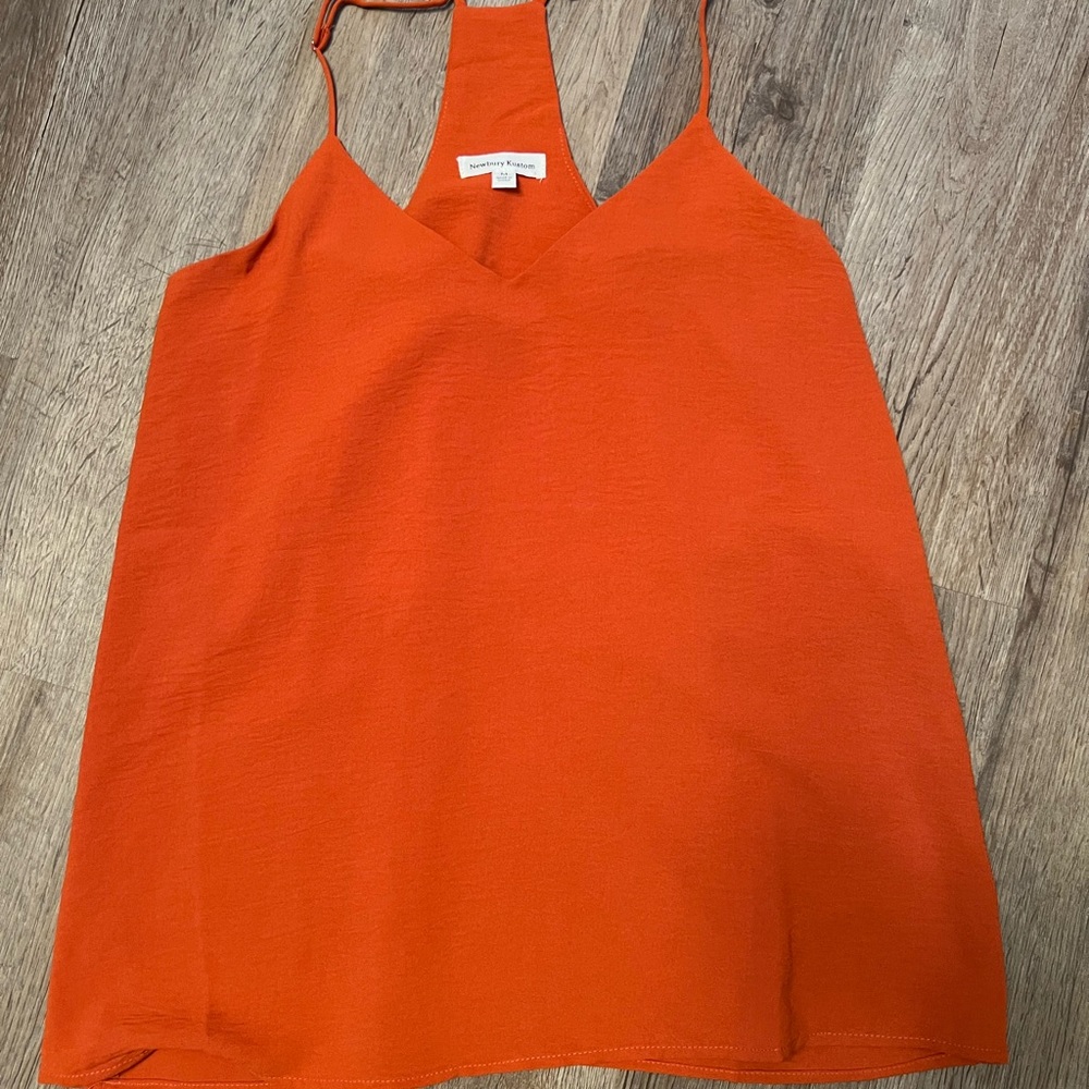 Newbury Kustom V-neck Sleeveless Tank Top